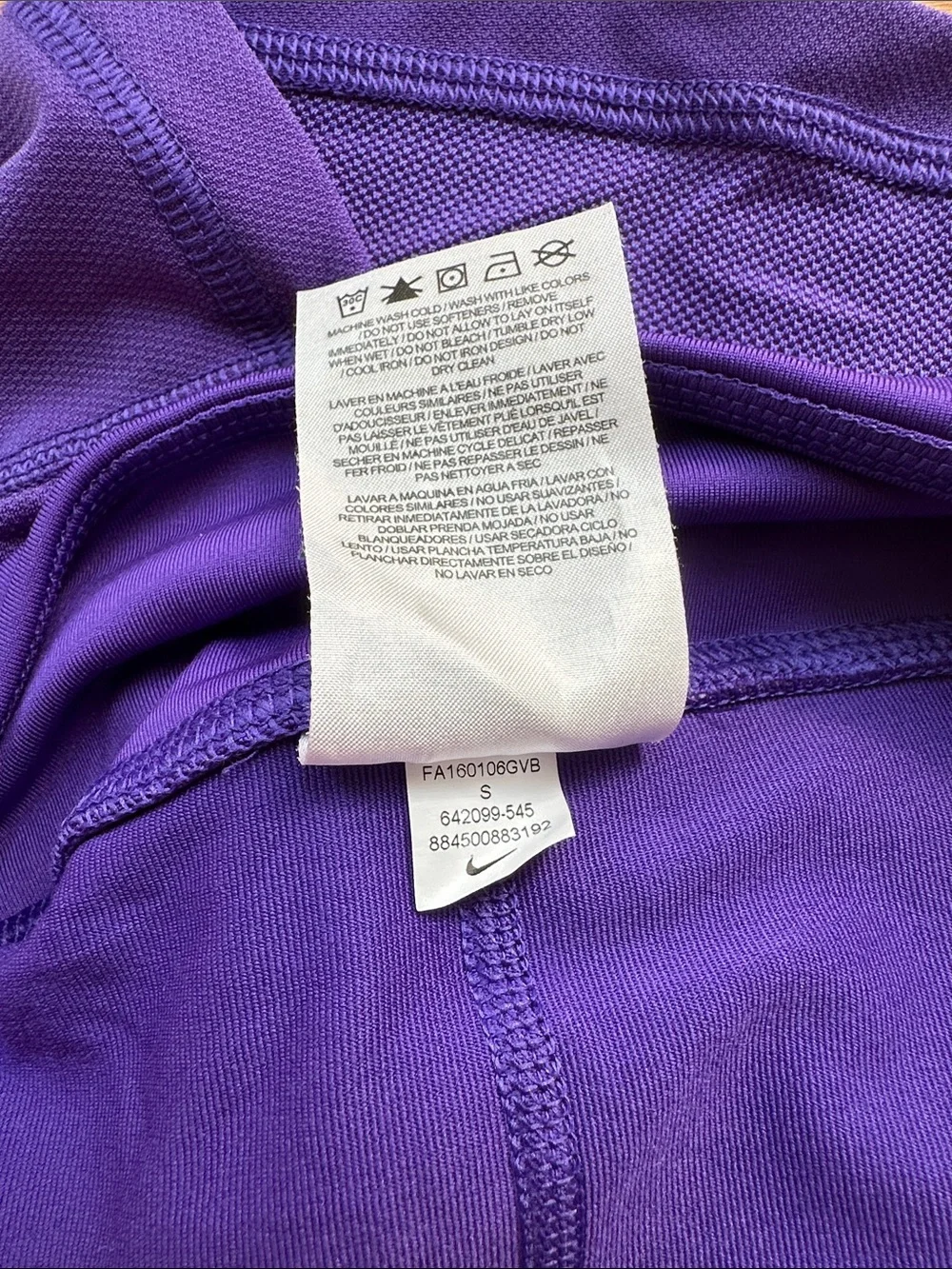 Nike Dri-Fit Skort size small purple like new condition